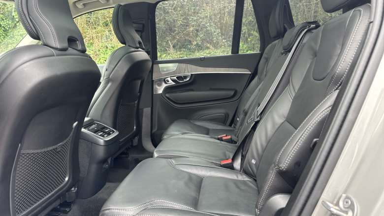 Volvo XC90 2.0 B5P [250] Ultra Dark 5dr AWD Geartronic Petrol Estate